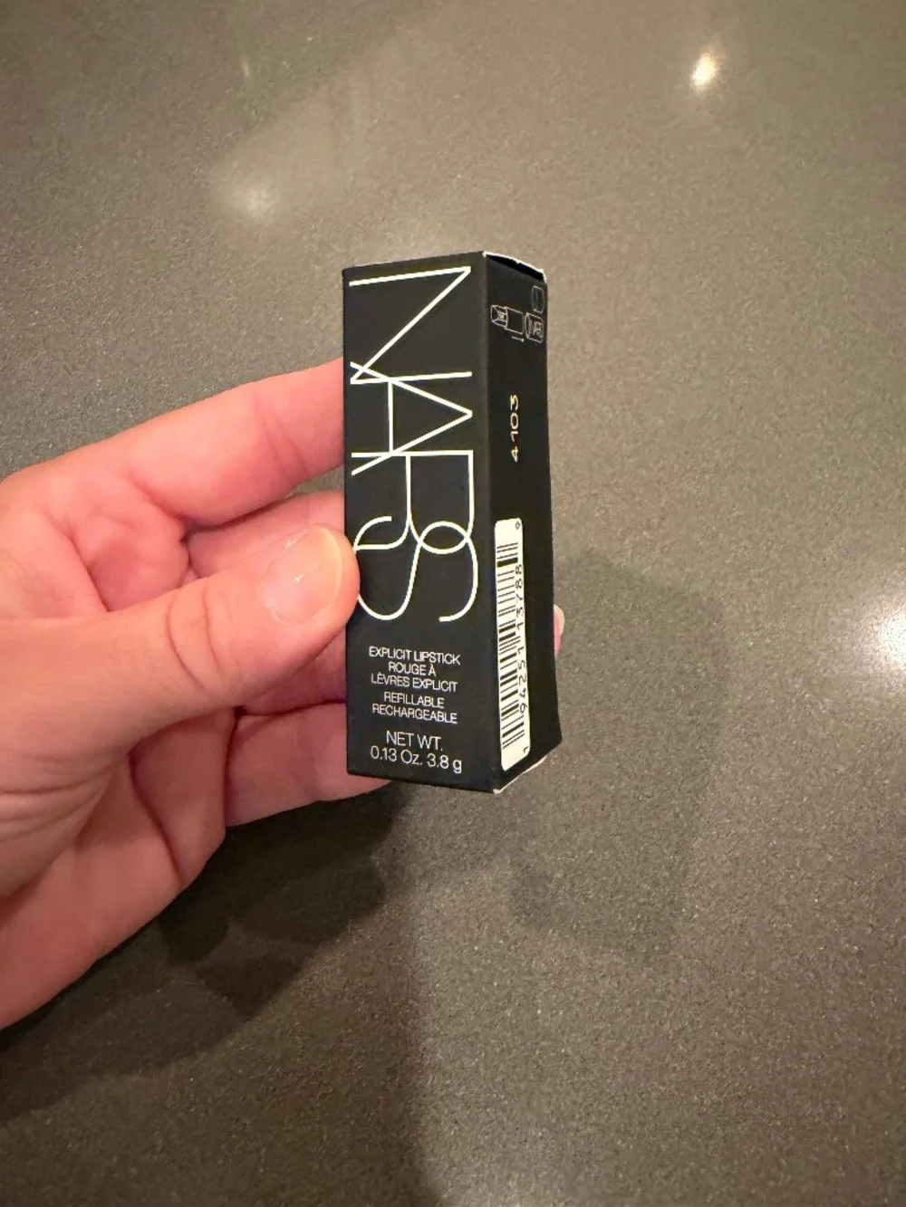 NWT NARS Explicit Lipstick in Bare it All (820)